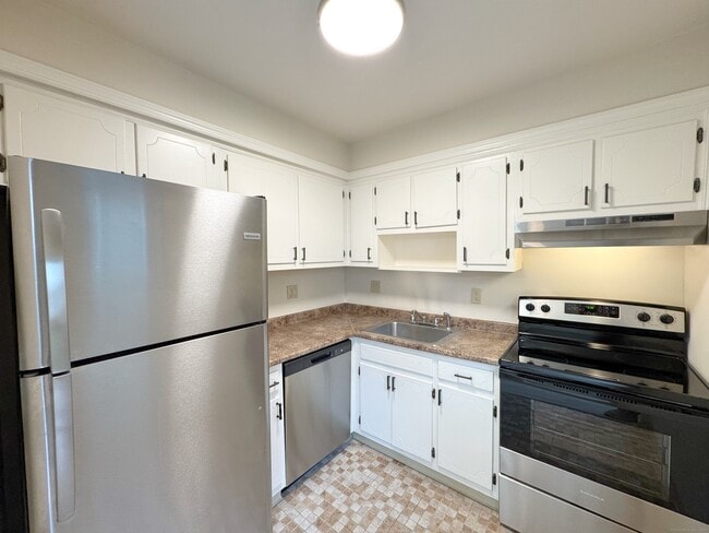 property at 16 Glenwood Ave