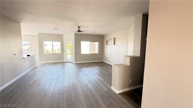 612 Coolidge Ave in Henderson, NV - Building Photo - Building Photo