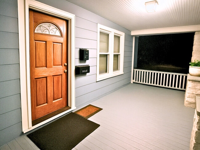 4701 N Kilbourn Ave, Unit 2 in Chicago, IL - Building Photo - Building Photo