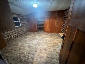 307 N Mary St in Parkston, SD - Foto de edificio - Building Photo