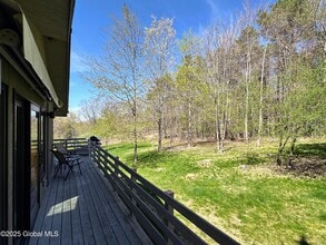 238 Kelly Rd in East Chatham, NY - Building Photo - Building Photo