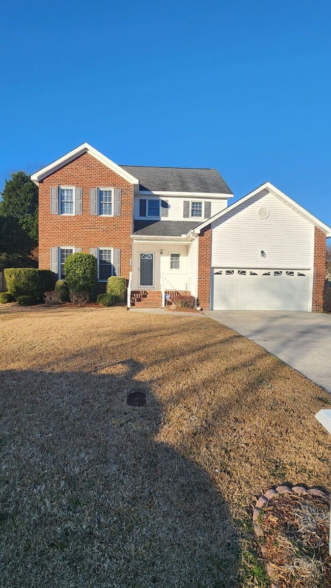 3205 Cleere Ct in Greenville, NC - Building Photo - Building Photo