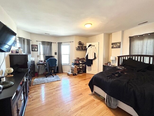 914 Dorchester Ave in Boston, MA - Building Photo - Building Photo