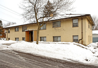 1064 Dale St N in St. Paul, MN - Building Photo - Building Photo