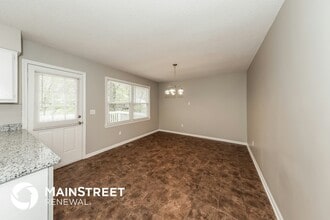 1626 Mardis Dr in Birmingham, AL - Foto de edificio - Building Photo