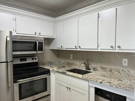 650 Horizon St E in Boynton Beach, FL - Building Photo