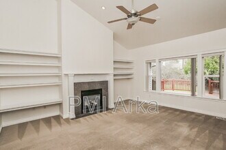 3504 Buckingham Ct SE in Olympia, WA - Building Photo - Building Photo