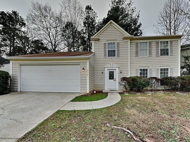 property at 6536 Eastbriar Dr