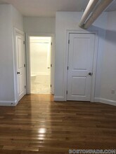 475 Highland Ave, Unit 9 in Malden, MA - Building Photo - Building Photo