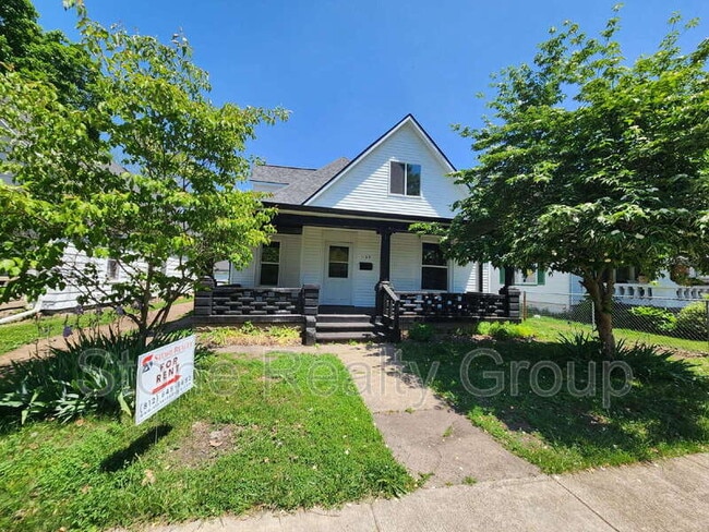 property at 1139 N 9th St