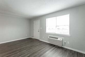 114 Van Cleve St in Fort Oglethorpe, GA - Building Photo - Building Photo