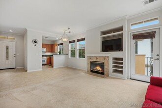12643 Elisa Ln in San Diego, CA - Building Photo - Building Photo