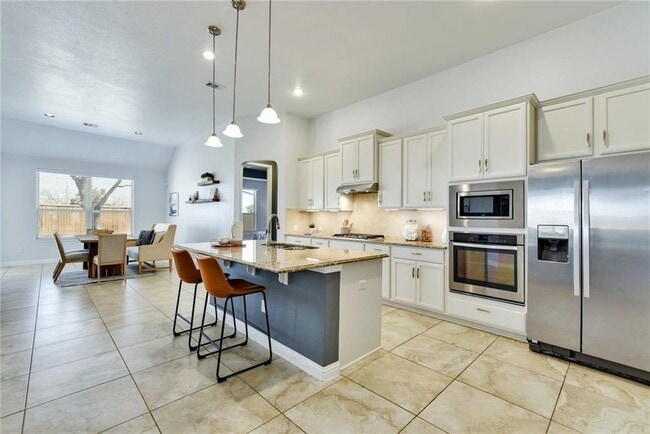 15508 Cinca Terra Dr in Bee Cave, TX - Building Photo - Building Photo