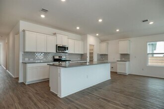 130 Barcelona in Kyle, TX - Building Photo - Building Photo