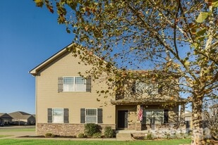 1729 Alysheba Run in Murfreesboro, TN - Building Photo