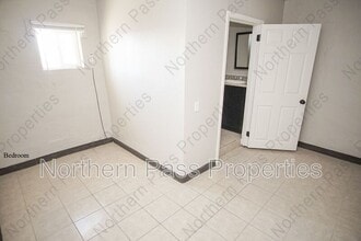 411 Dodge Rd in El Paso, TX - Building Photo - Building Photo