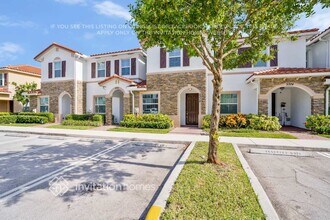 5318 Ellery Terrace in West Palm Beach, FL - Foto de edificio - Building Photo