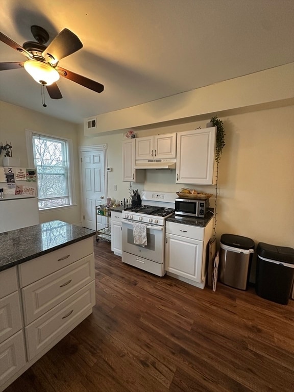 194 H St in Boston, MA - Building Photo - Building Photo