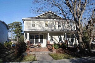 129 Myrtle Ave in Wilmington, NC - Building Photo