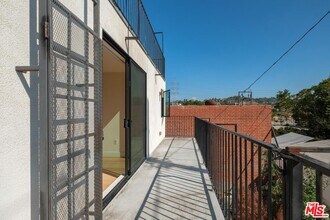 2412 Eads St in Los Angeles, CA - Building Photo - Building Photo