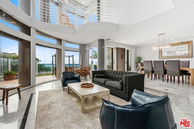 property at 11834 Pacific Coast Hwy