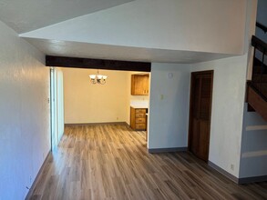 3901 Josh St in Eugene, OR - Building Photo - Building Photo