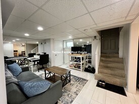 77 Fairfax St, Unit B in Somerville, MA - Building Photo