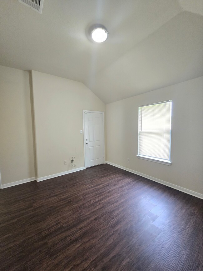 property at 2112 Davis St