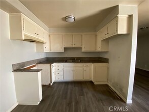 15824 Harvard Blvd-Unit -2 in Gardena, CA - Building Photo - Building Photo