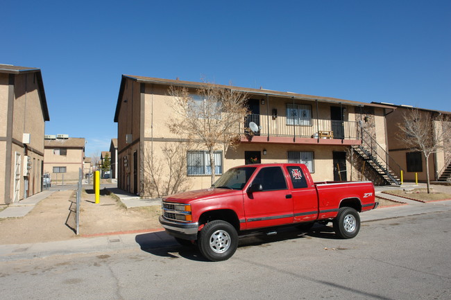 4752 Convaire Ave in Las Vegas, NV - Foto de edificio - Building Photo