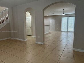 9232 SW 170th Ave in Miami, FL - Building Photo - Building Photo