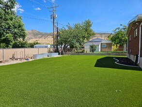 173 E 1050 N in Bountiful, UT - Building Photo - Building Photo