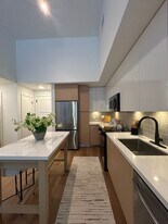 1625 NE 124th St in North Miami, FL - Building Photo