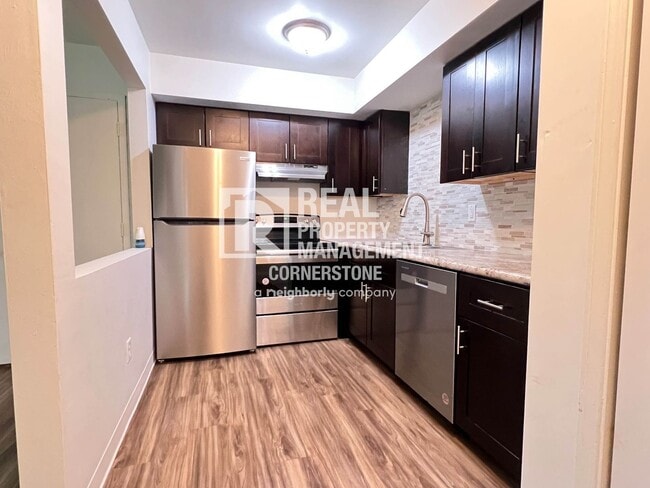 5723 E G Ave in Kalamazoo, MI - Building Photo - Building Photo