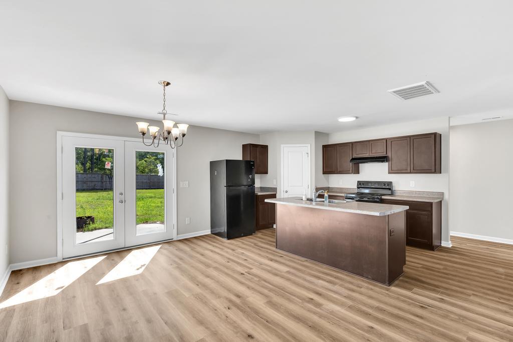 210 New Home Pl in Holly Ridge, NC - Building Photo