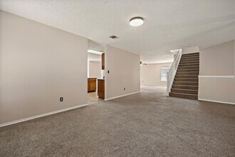12943 Dionysus Dr in Austin, TX - Building Photo - Building Photo