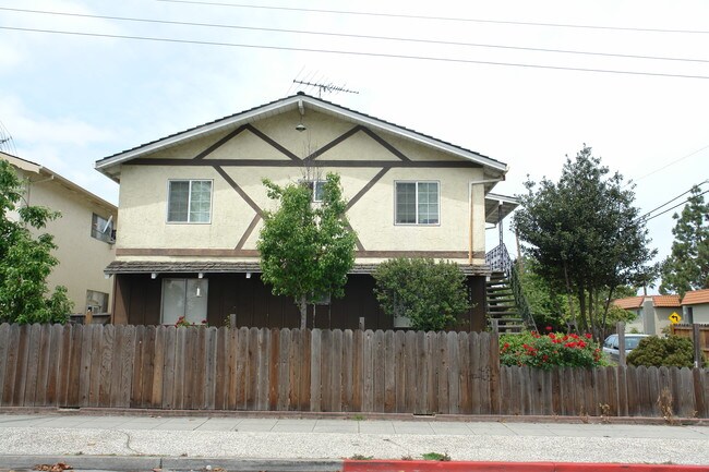 513 Northlake Dr in San Jose, CA - Building Photo - Building Photo