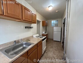 157 Summer St in Somerville, MA - Foto de edificio - Building Photo