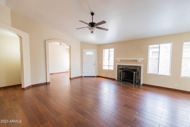 15024 N 85th Dr in Peoria, AZ - Building Photo - Building Photo