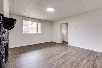 924 Industry St in Pittsburgh, PA - Building Photo - Building Photo
