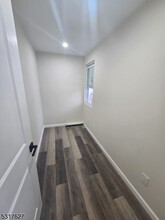 213 Schuyler Ave in Kearny, NJ - Building Photo - Building Photo