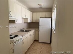 1077 SE 22nd Ave-Unit -N1 in Pompano Beach, FL - Building Photo - Building Photo