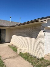 119 SE Surrey Ln in Lawton, OK - Building Photo - Building Photo