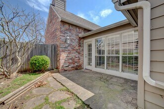 8208 S Delaware Pl in Tulsa, OK - Building Photo - Building Photo