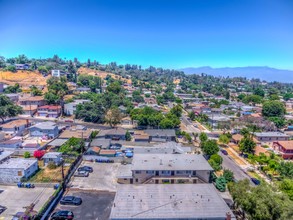 4367 Lowell Ave in Los Angeles, CA - Foto de edificio - Building Photo