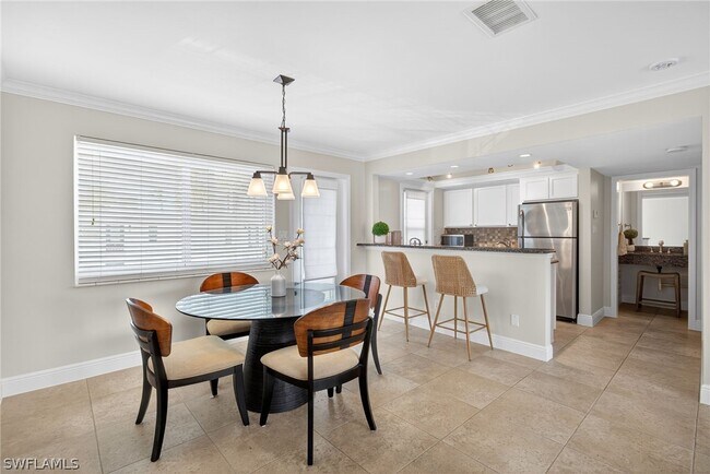 1550 Gulf Shore Blvd N in Naples, FL - Building Photo - Building Photo