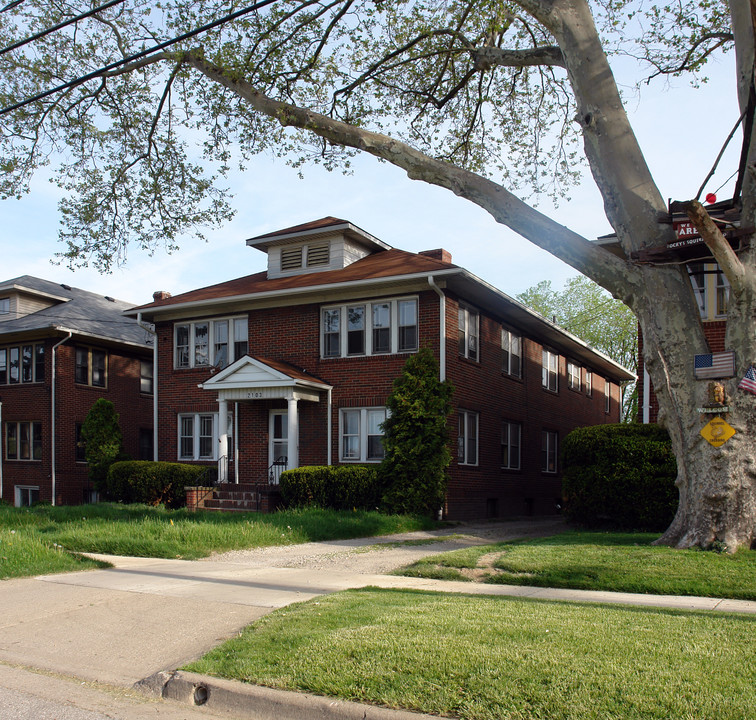 2103 Grant Ave in Cuyahoga Falls, OH - Building Photo