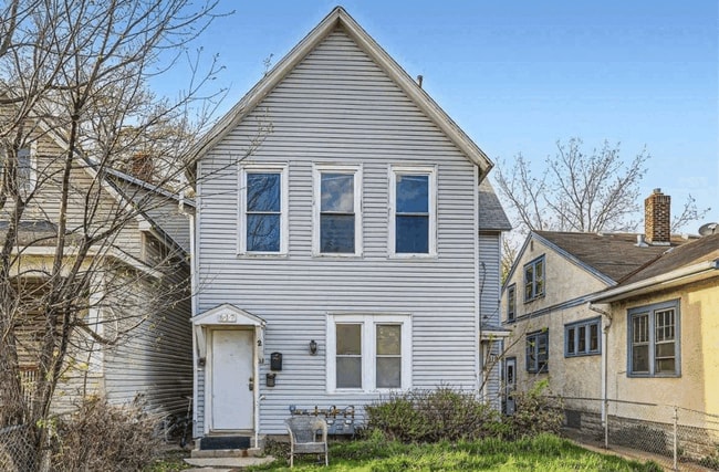 617 Maryland Ave E, Unit 3