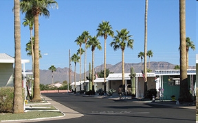 Coral Sands MHC in Apache Junction, AZ - Foto de edificio