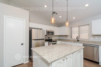 14938 N 132nd Ln in Surprise, AZ - Foto de edificio - Building Photo